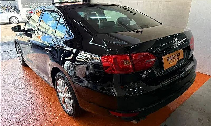Volkswagen Jetta 2.0...