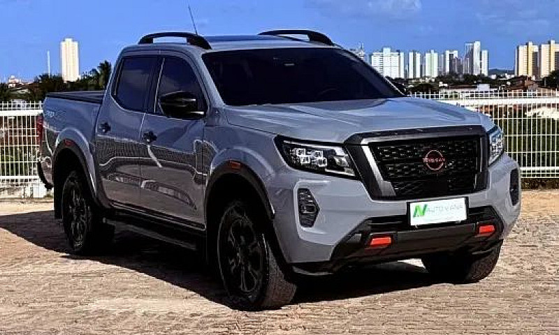 Nissan Frontier Pro4...