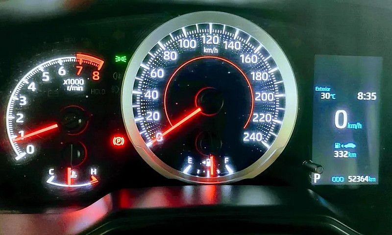 Toyota Corolla Cross...