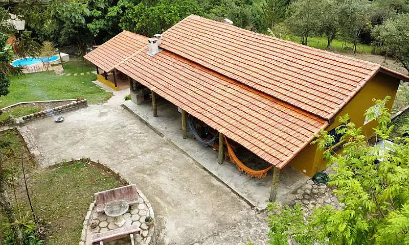 Permuto Chácara Em A...