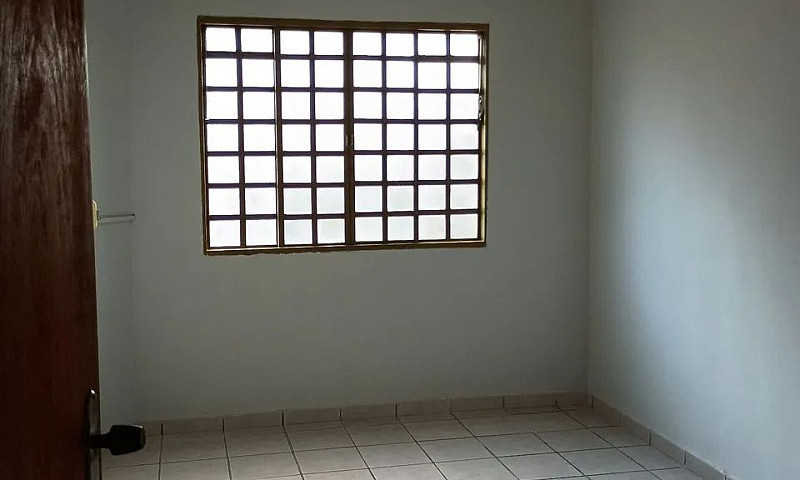 Aluga-Se Apartamento...