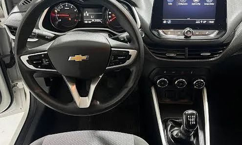 Chevrolet Onix Hatch...