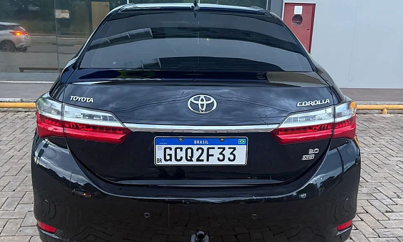 Toyota Corolla Xei 2...