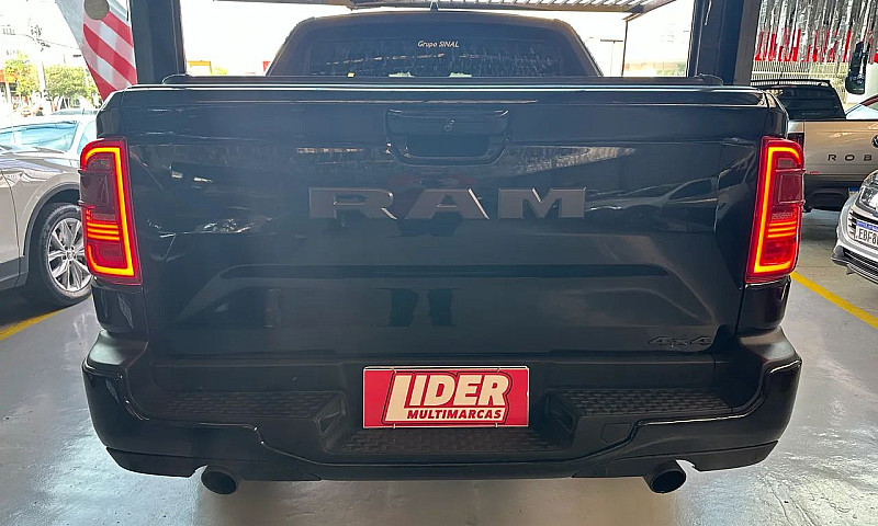 Ram Rampage R/T Hurr...