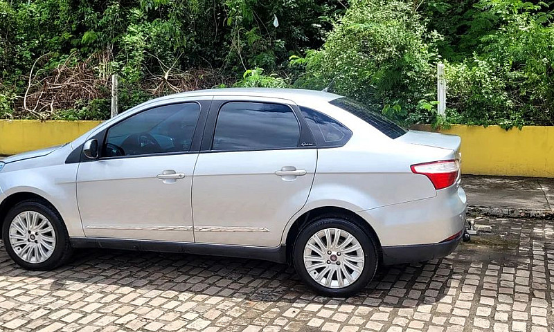 Fiat Grand Siena Ess...