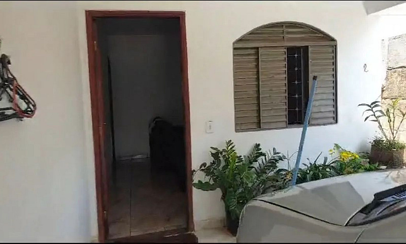Alugo Casa Em Anápol...
