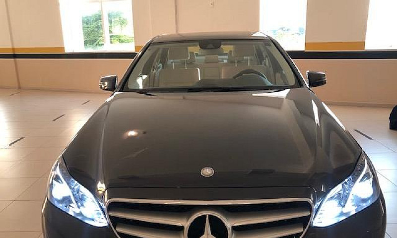 Mercedes-Benz E-250 ...