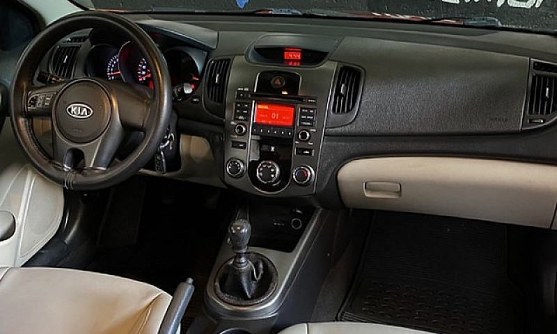 Kia Cerato...