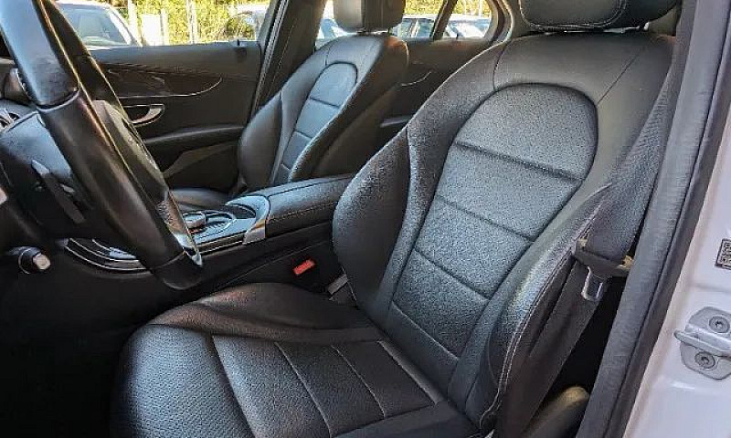 Mercedes Benz C180 2...