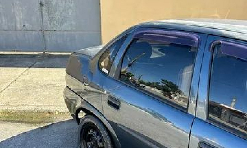 Corsa Sedan 1.0 2007...