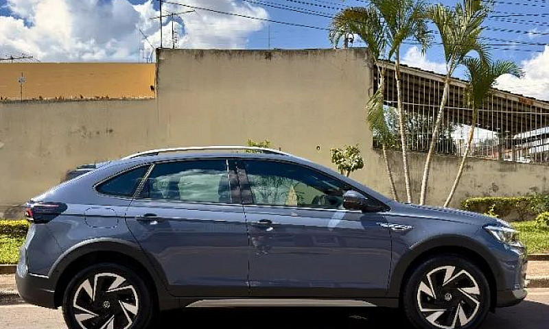 Volkswagen Nivus Hig...