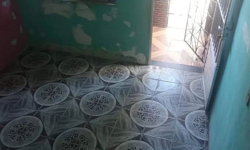 Vende-Se Esta Casa...