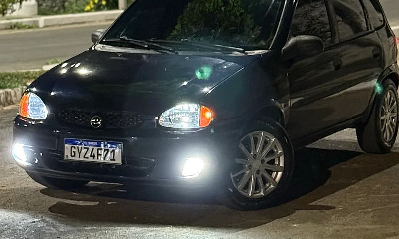 Chevrolet Corsa Wind...