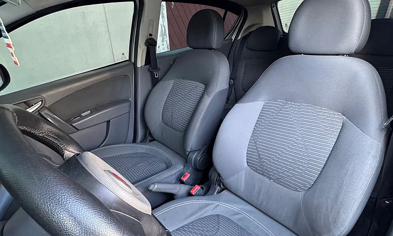 Fiat Palio Attractiv...