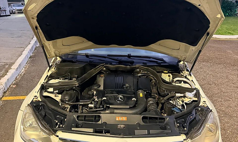 Mercedes-Benz C-180 ...