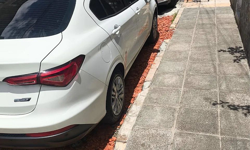 Fiat Cronos Drive 1....