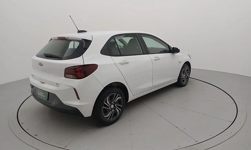 Chevrolet Onix Hatch...