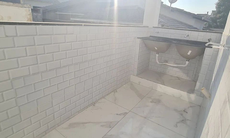 Alugo Casa R$2.000 B...