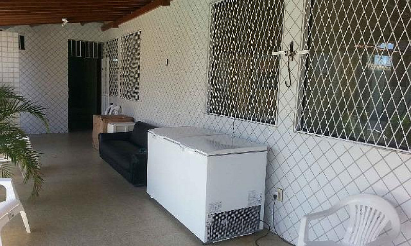 Quarto / Kitnet Em C...