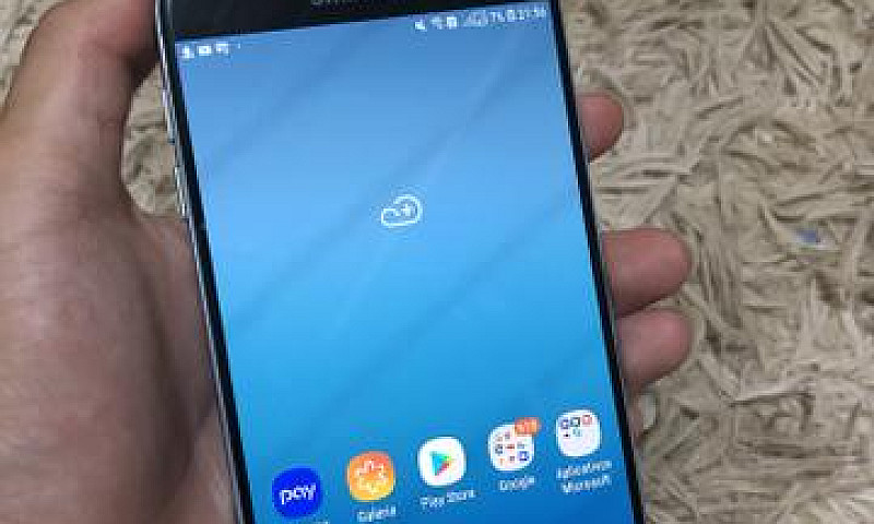 Samsung Galaxy J7 Pr...