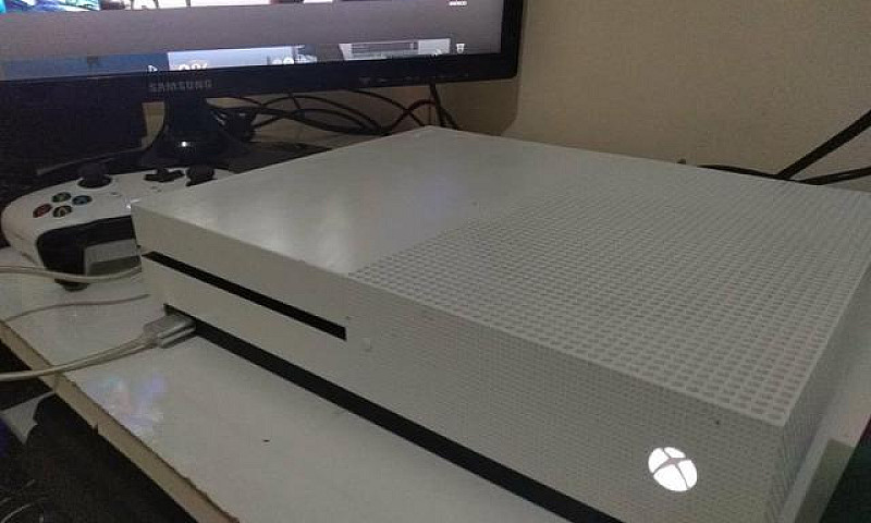 Xbox One S 1Tb Compl...