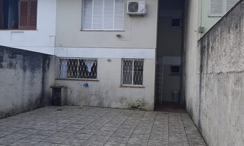 Sobrado 3 Dorm. Reca...