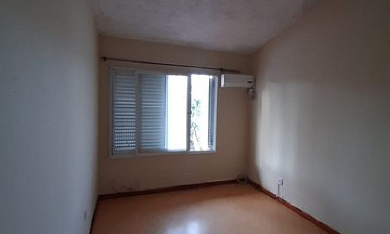 Sobrado 3 Dorm. Reca...