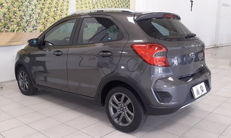 Ford Ka Freestyle 1....
