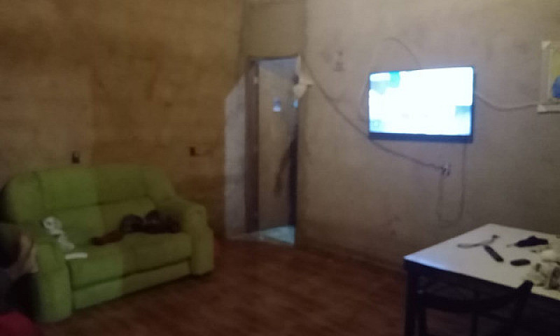 Vendo Casa No Setor ...