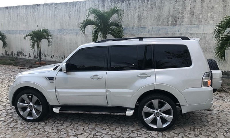 Pajero Full Hpe Dies...