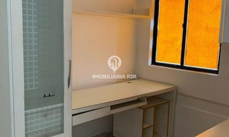 8120 Apartamento Bai...