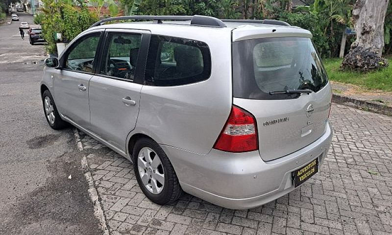 Livina 2012 Automáti...