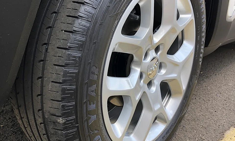 Jeep Renegade Longit...