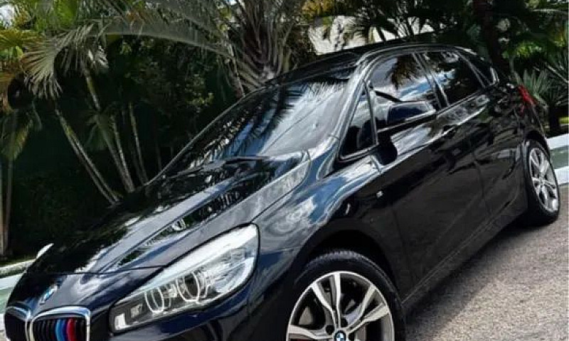 Bmw 225I Active Tour...