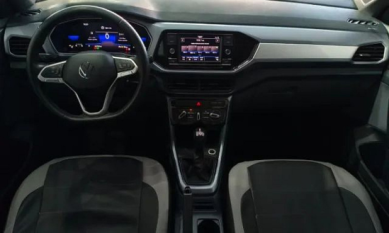 Volkswagen T-Cross 1...