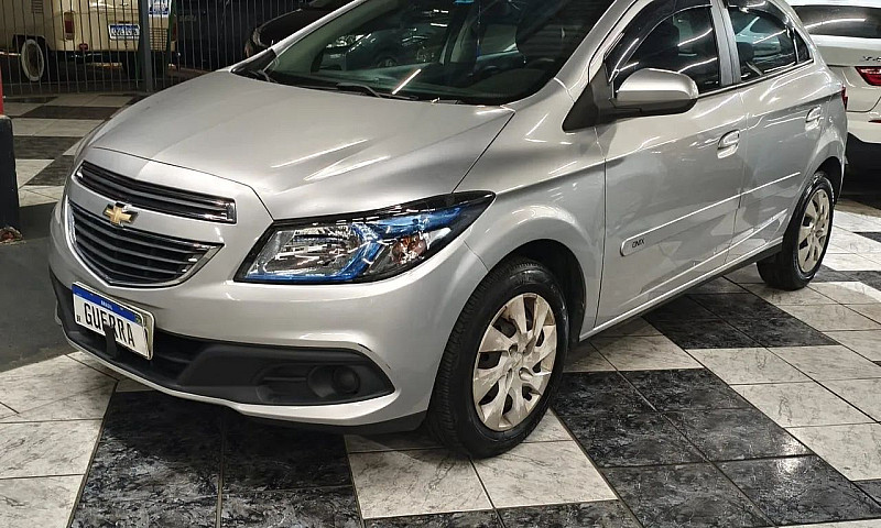 Chevrolet Onix Hatch...