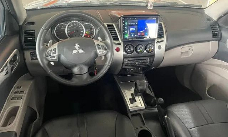 Mitsubishi Pajero Hp...