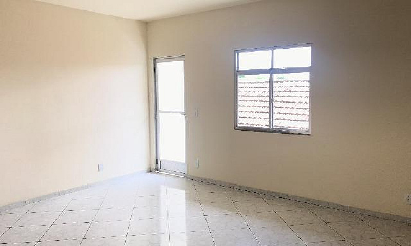 Amplo Apartamento 03...