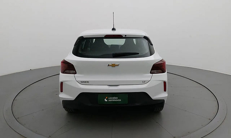 Chevrolet Onix Hatch...