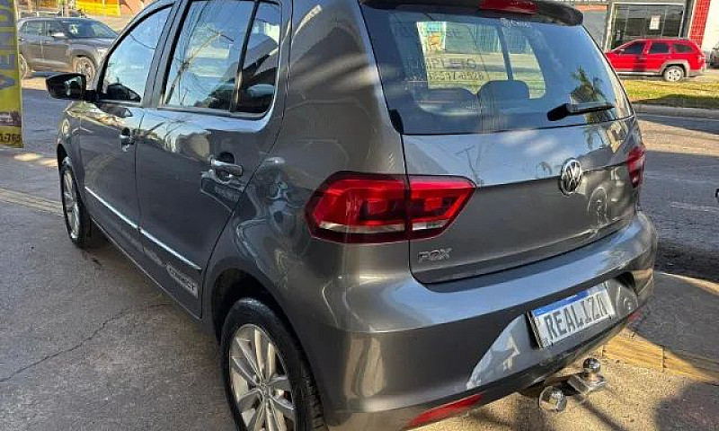 Volkswagen Fox Conne...