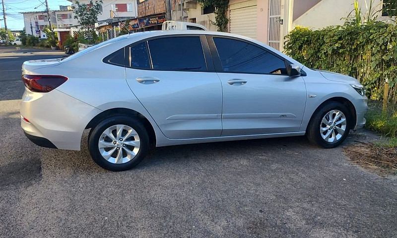 Chevrolet Onix Plus ...