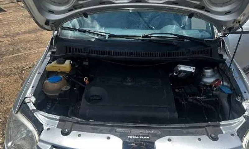Volkswagen Fox Plus ...