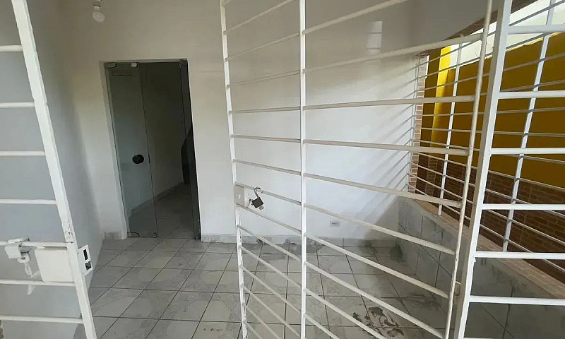 Casa Para Locação Em...