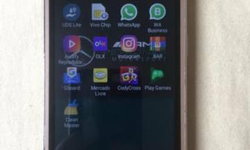 Samsung Galaxy J1.6 ...