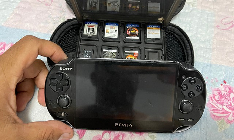 Vendo Ps Vita...