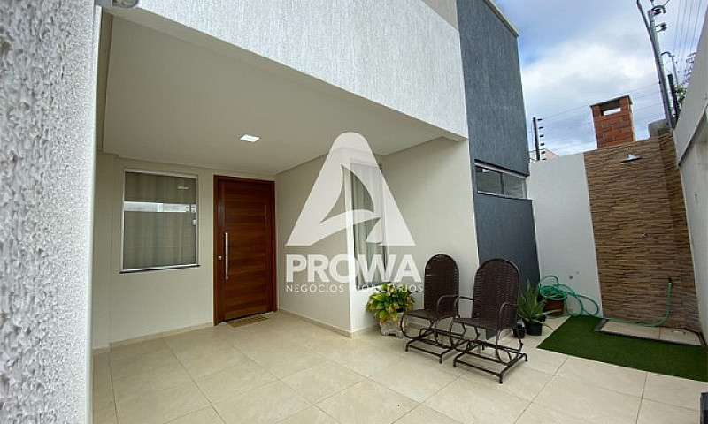 Linda Casa No Bairro...