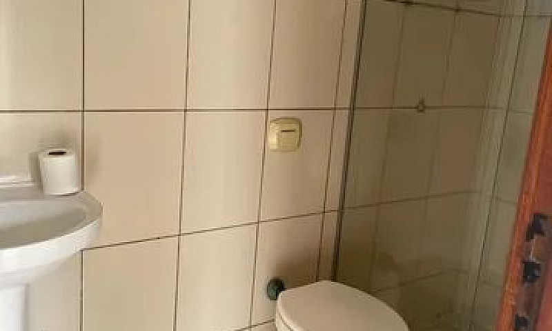 Apartamento De 1 Qua...