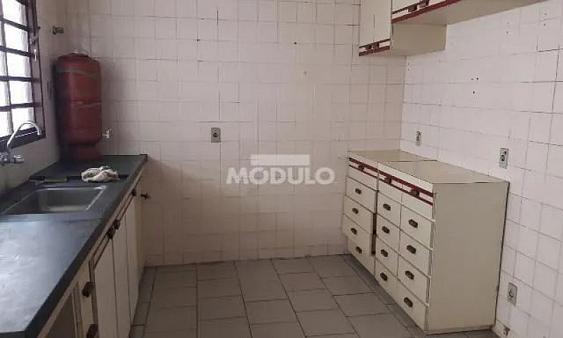 Casa Residencial Par...