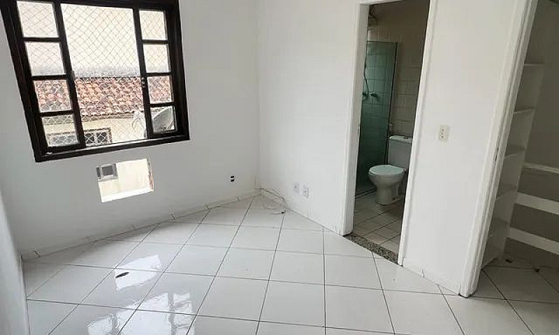 Casa Em Condomínio N...