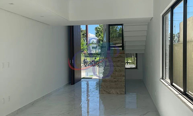 Linda Casa Com 4 Suí...